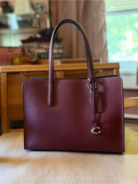 Coach Carter caryall 28 - brass/wine CJ806
